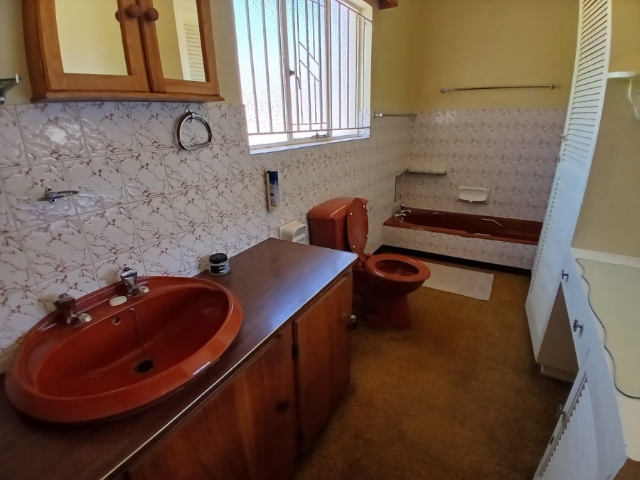 To Let 3 Bedroom Property for Rent in Fleurdal Free State